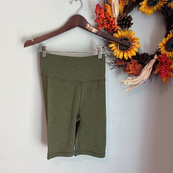 Marine Layer Studio Bike Short Extra Small in Olive Green - Picture 1 of 7